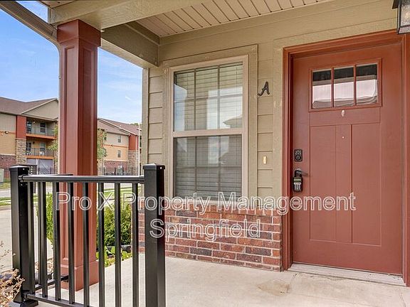 2nd image of 1302 S Lexington Ave Unit B