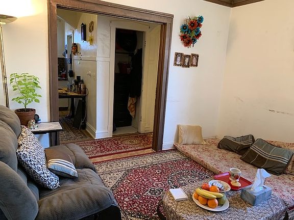 4th image of 6206 N Francisco Ave APT 2B