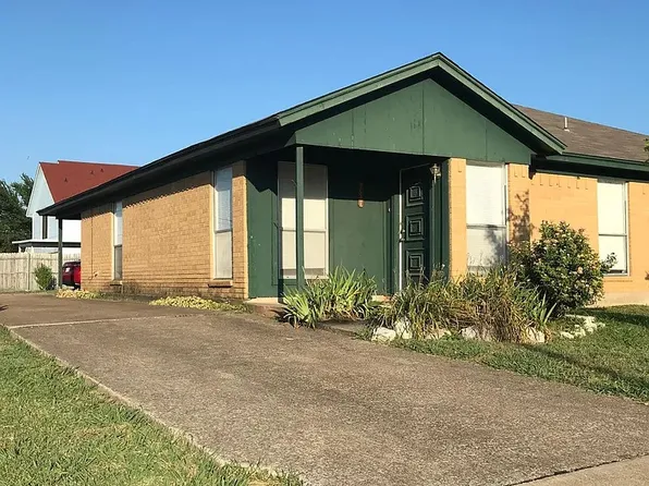 2301 Monte Carlo Dr, Arlington, TX 76015