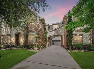 7726 Creek Water Ln, Humble, TX 77396