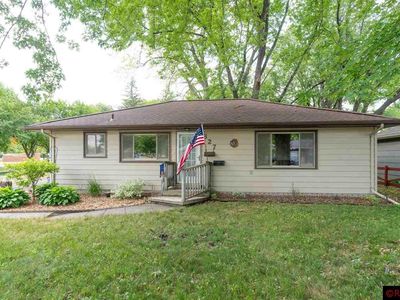 327 Emerson Ln, Mankato, MN, 56001