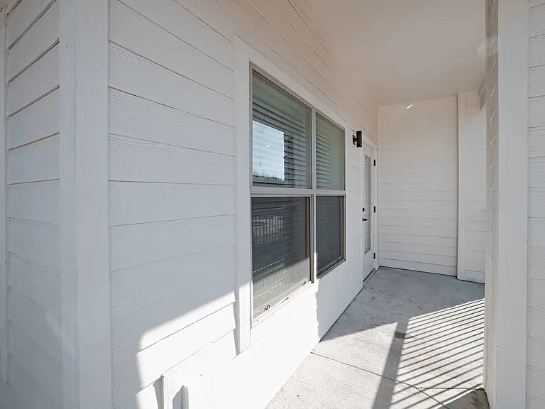 Cendana Olathe — Photo 106