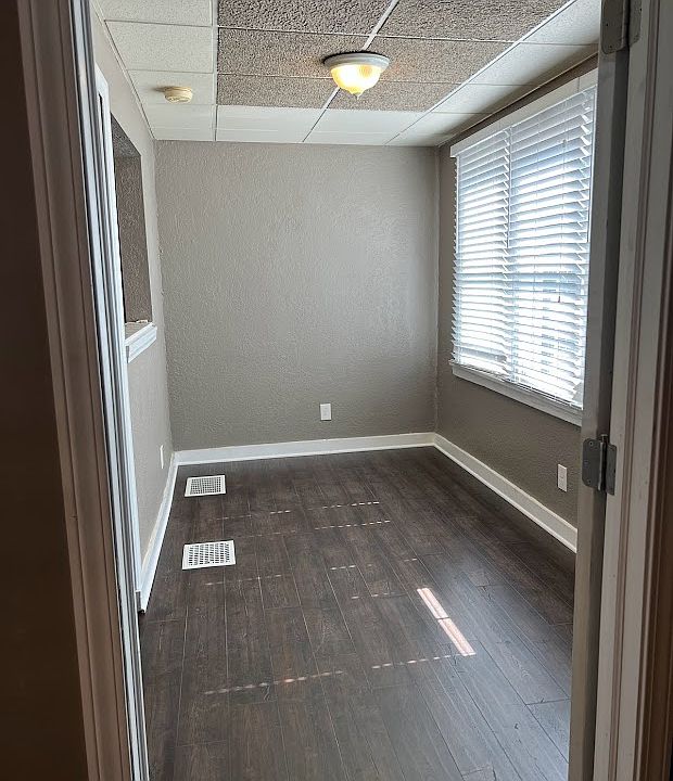 Office/extra space area