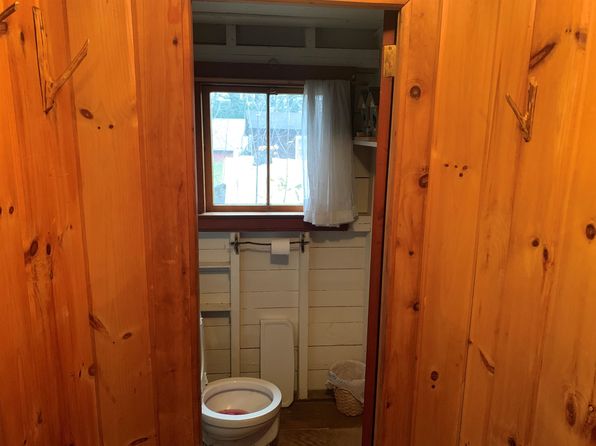 10 Velma Lane, Pittsburg, NH 03592