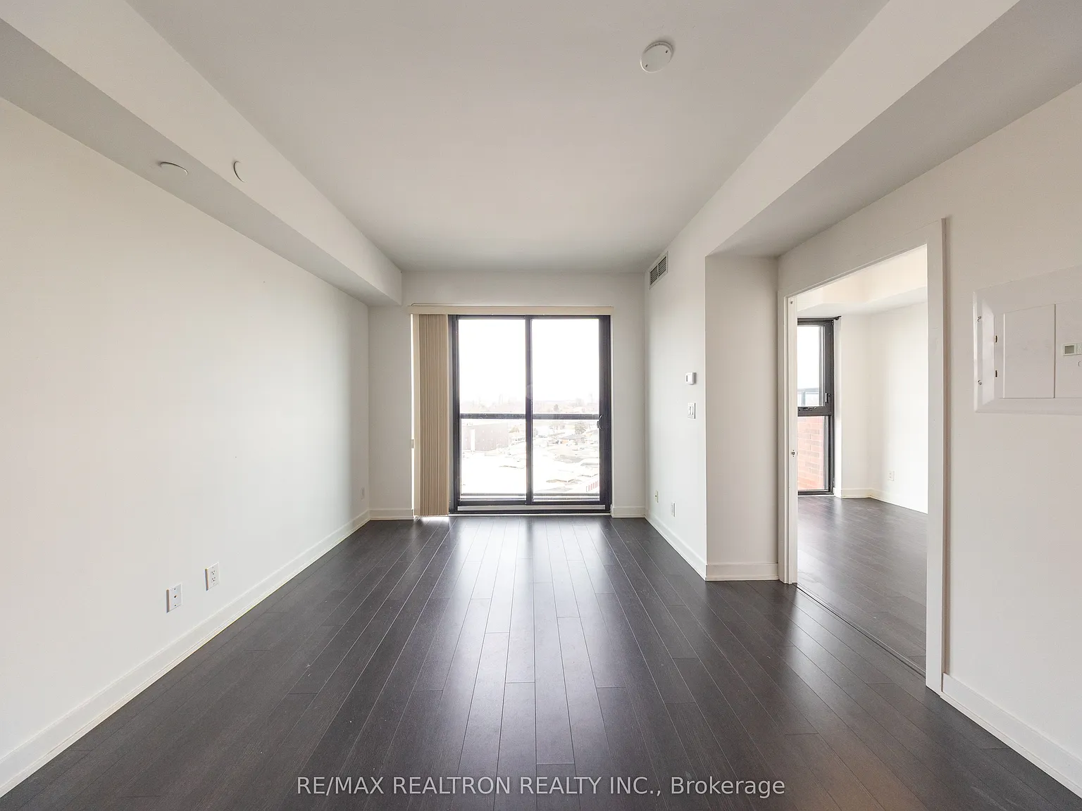 2 bed, $2,300 — Photo 4