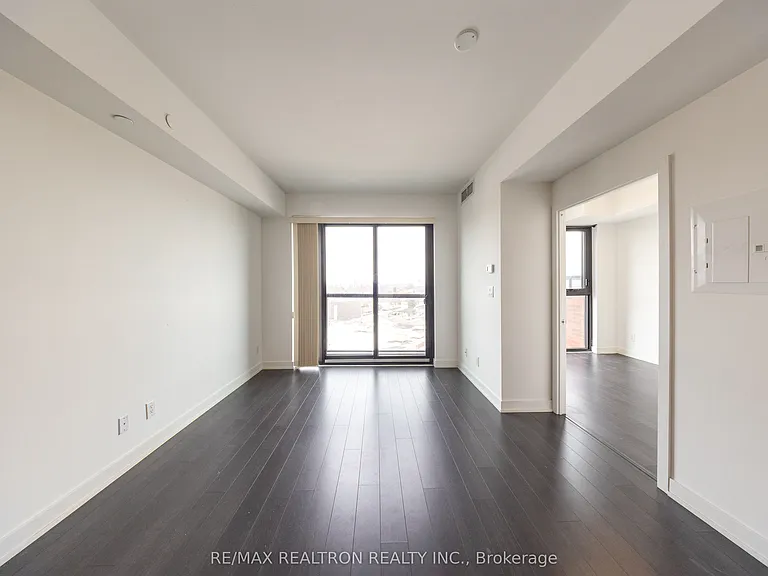 2799 Kingston Rd #910 — Photo 4