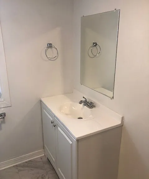 30 Lawndale Ter — Photo 15