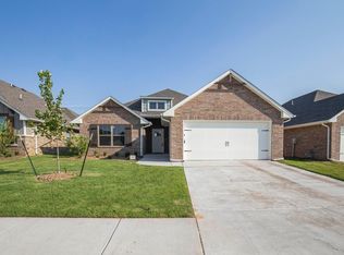 9113 NW 121st Ter, Yukon, OK 73099