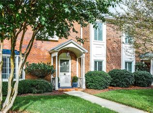 15 Fountain Manor Dr UNIT C, Greensboro, NC 27405