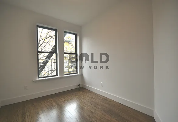 Rented by Bold New York | media 8