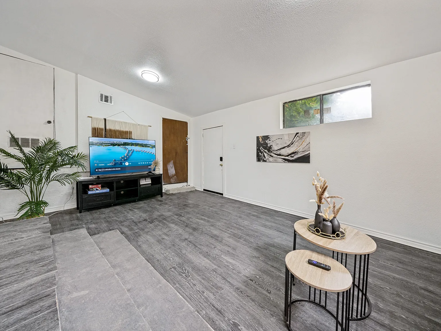 2 bed, 903 sqft, $1,200 — Photo 3