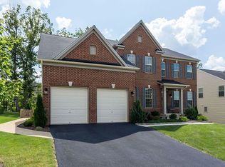 42093 Oak Crest Cir, Aldie, VA 20105