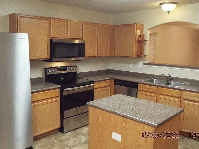 105 Wistoria Ct — Photo 6