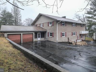 5091 Fairview Dr, Berkeley Springs, WV, 25411