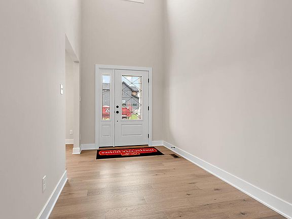 5th image of 13417 Lakeside Blvd
