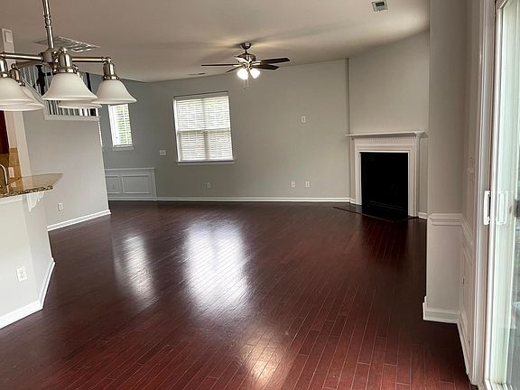 4th image of 5336 Allison Ln