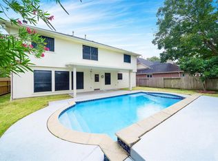 1826 Kemah Oaks Dr, Kemah, TX 77565