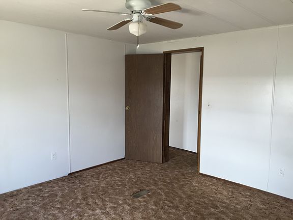 2nd image of 100 Presley Dr