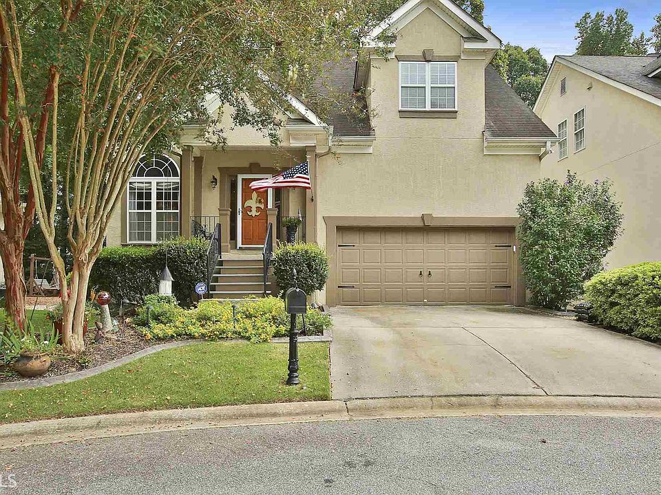 1st image of 130 Monterey Dr