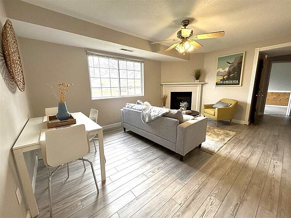 2nd image of 457 N Front St APT 201