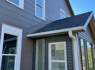 2015 Oak St #1, Omaha, NE 68108