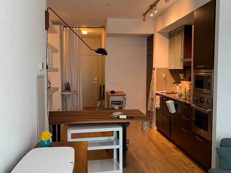 12 York St #1909 — Photo 3