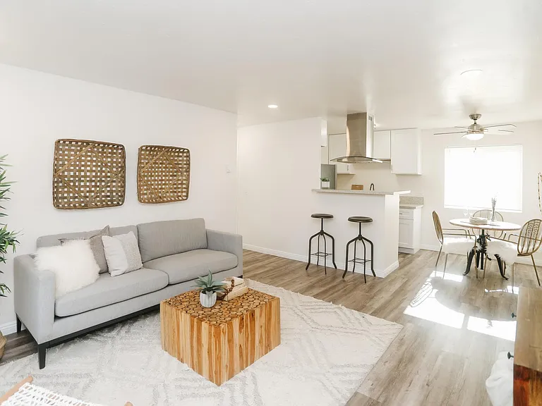 2720 Figueroa Blvd #A — Photo 3