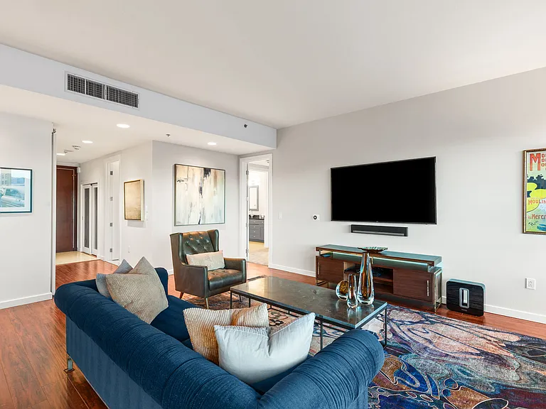 4525 Dean Martin Dr #1906 — Photo 24