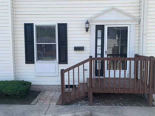1407 Glenwood St #4 Photo 1