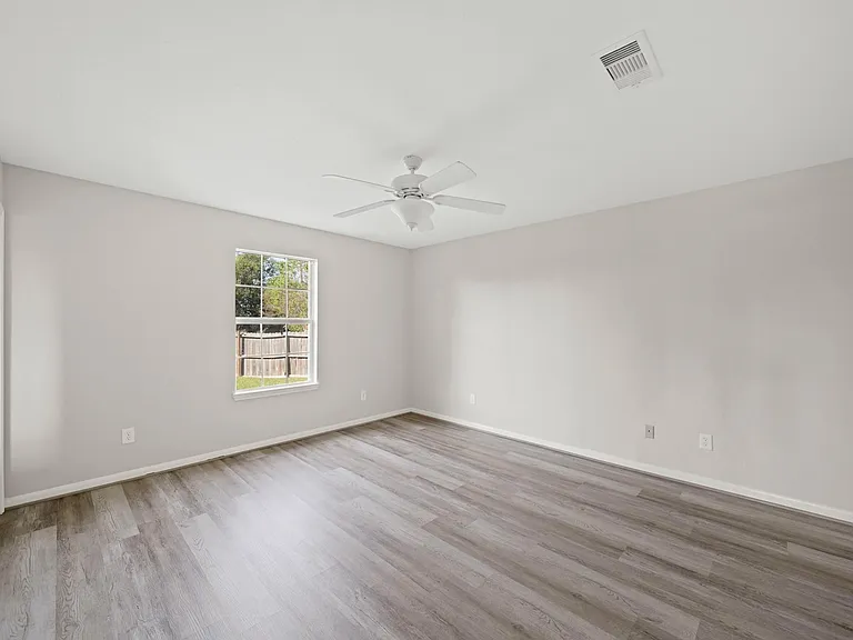 1626 Dove Run — Photo 6