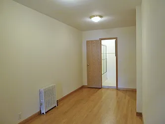 Rented by Ting's Brokerage