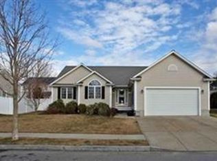 64 Charlotte St, New Bedford, MA 02740
