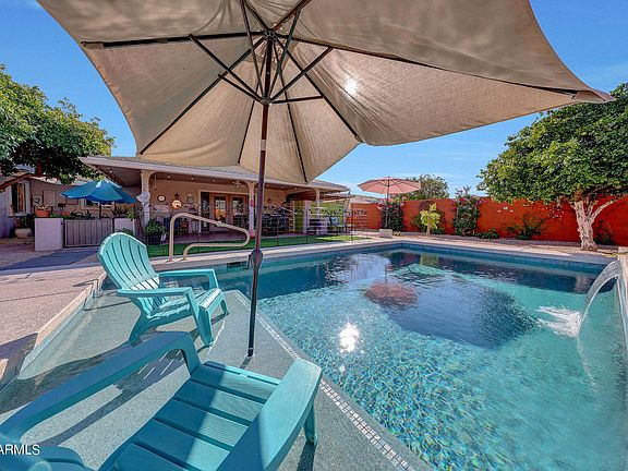 2nd image of 13832 N KAANAPALI Drive