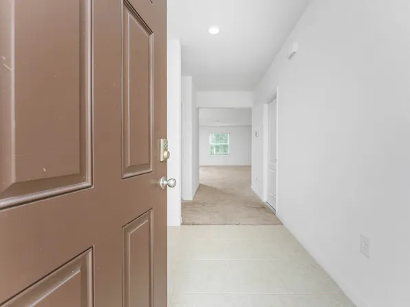 23121 Newcun Ave, Punta Gorda, FL 33980