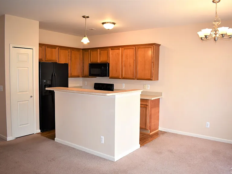 171 Timberbrook Dr — Photo 3