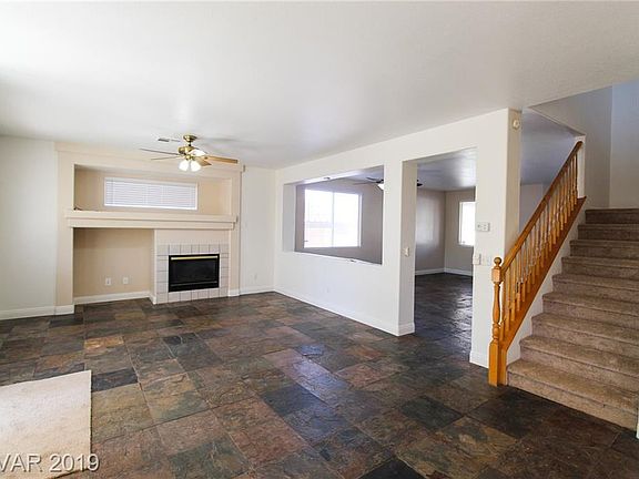 5th image of 1418 Tangerine Rose Dr