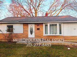 5839 Helen St, Garden City, MI