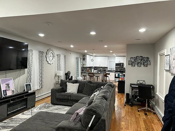 5th image of 12130 Irwin Pl