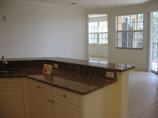 4th image of 4535 Dalmahoy Ct APT 304