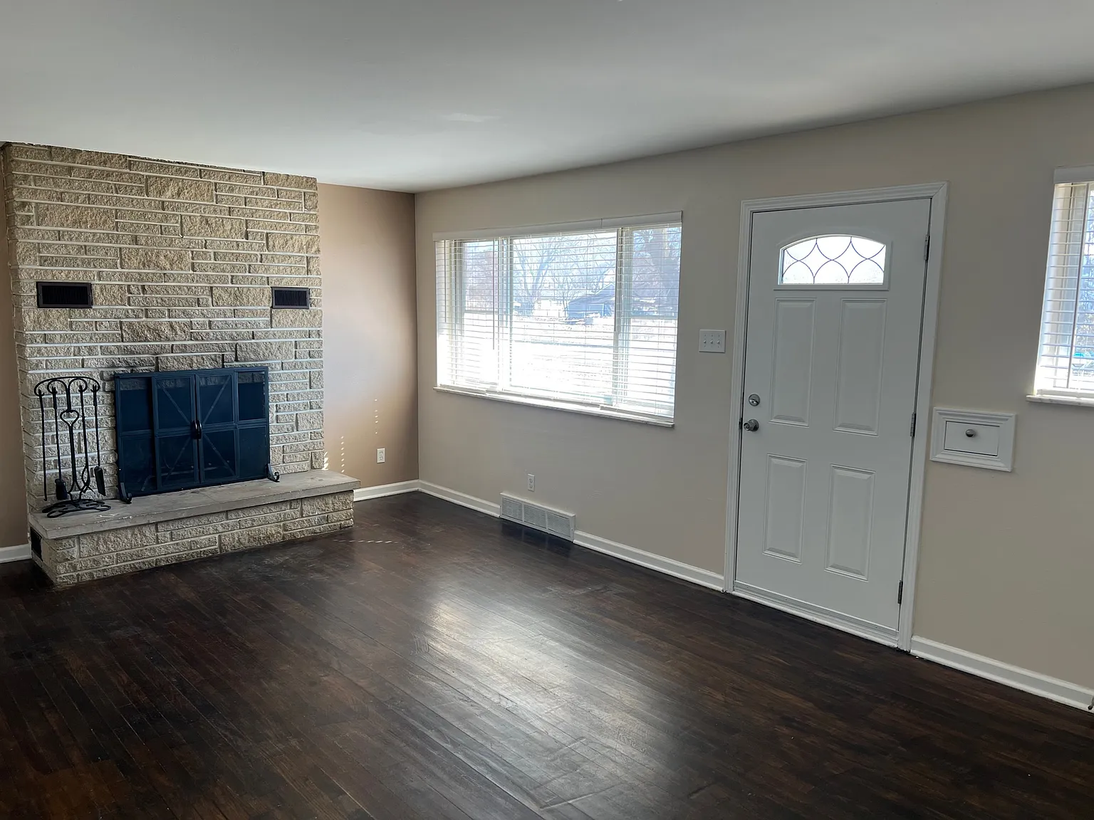 2 bed, $1,250 — Photo 3