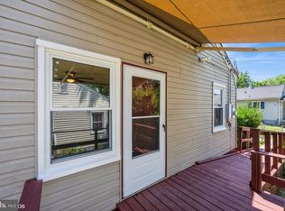 12 Circle Ave, Indian Head, MD 20640