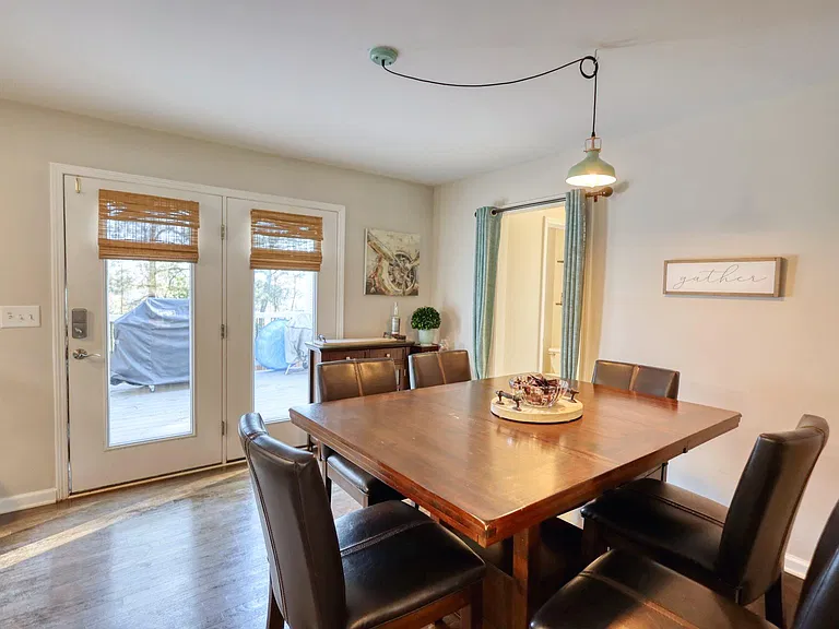 Trammel Dr — Photo 11
