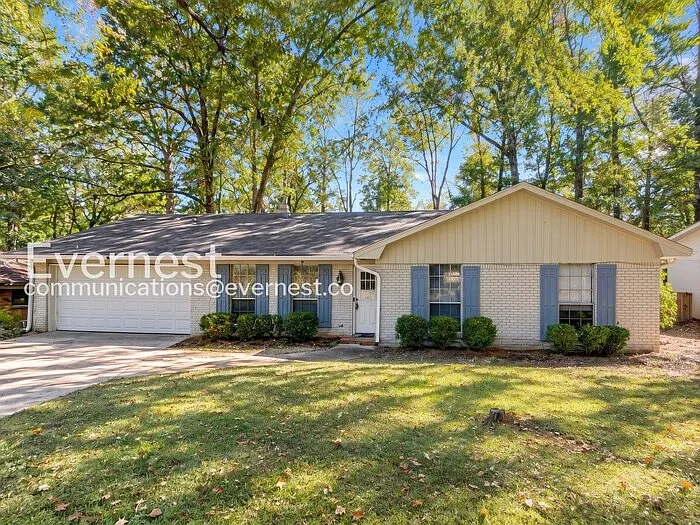 3 bed, 2.0 bath, 1563 sqft, $1,845 — Photo 1