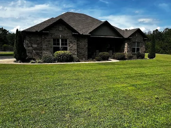 1352 Nelson Hollow Rd, Somerville, AL 35670