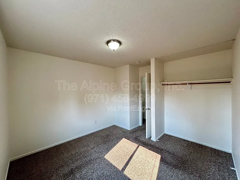 6041 SW Valley Ave — Photo 13