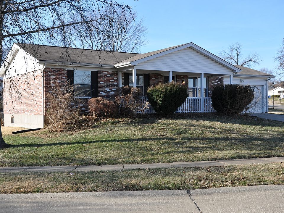 1st image of 2224 Larbrook Dr