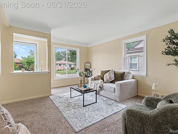 4th image of 15275 Anne Ave