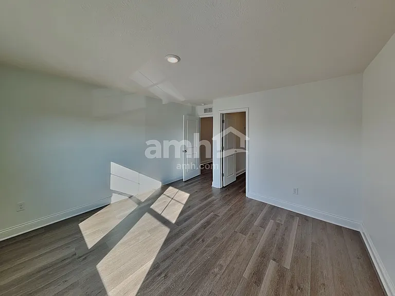 9022 Henley Ave — Photo 20