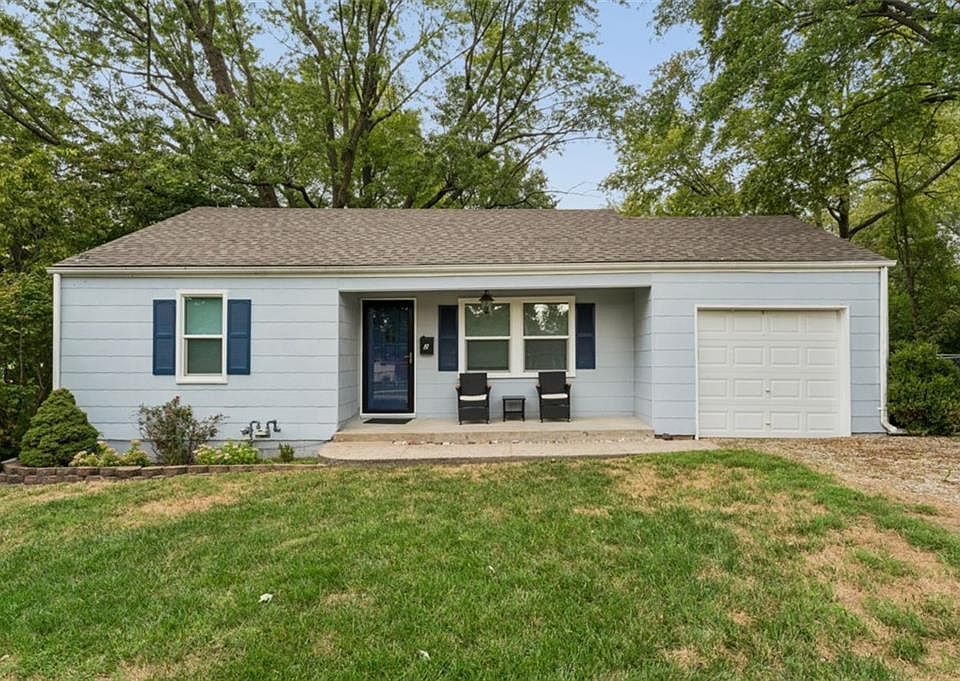 1st image of 2 Eavey Cir