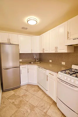 Rented by Elf Enterprises Inc | media 6